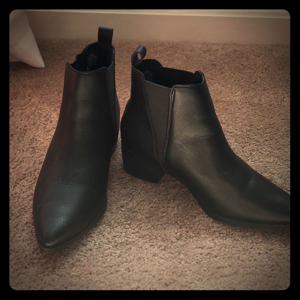 Old Navy Black Ankle Boots